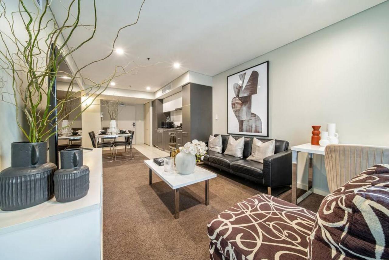 Apartment Illuminate North Terrace - Executive Cbd *